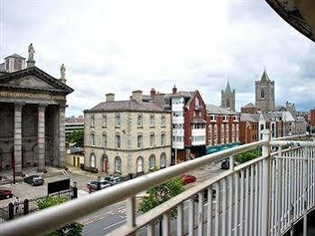 Staycity Aparts Christchurch Hotel